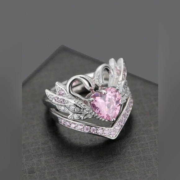 Pink Heart & Doves Ring & Band Set. - Picture 4 of 8